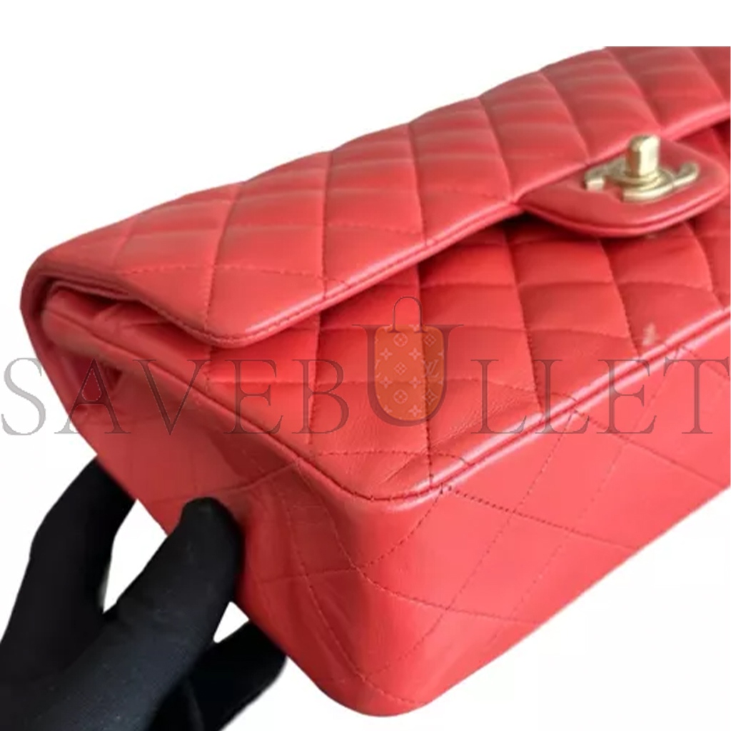 CHANEL MEDIUM QUILTED RED LAMBSKIN  CLASSIC DOUBLE FLAP BAG (25*15*6cm)